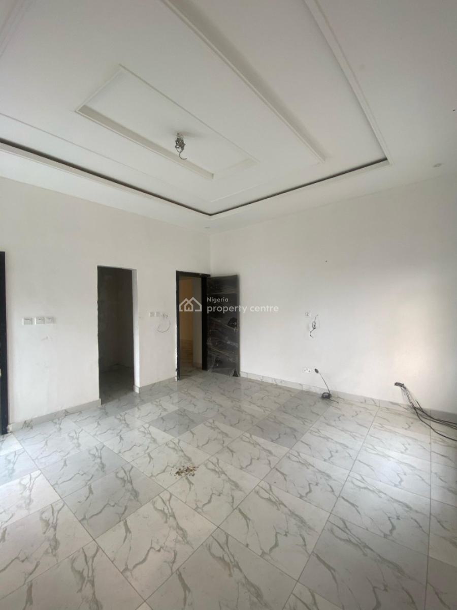 Elegant 5-bedroom Fully Detached Duplex with Bq, Ologolo, Lekki, Lagos, Detached Duplex for Rent