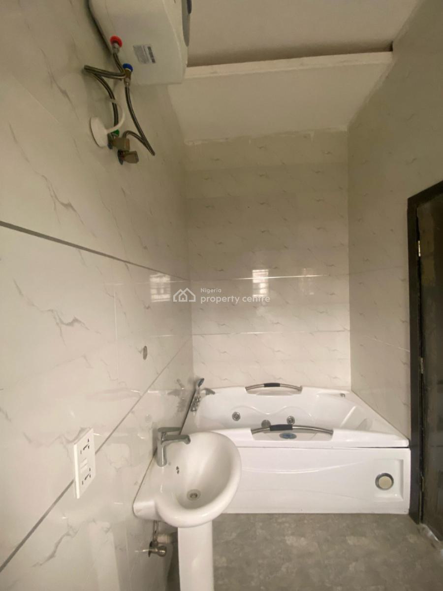 Elegant 5-bedroom Fully Detached Duplex with Bq, Ologolo, Lekki, Lagos, Detached Duplex for Rent
