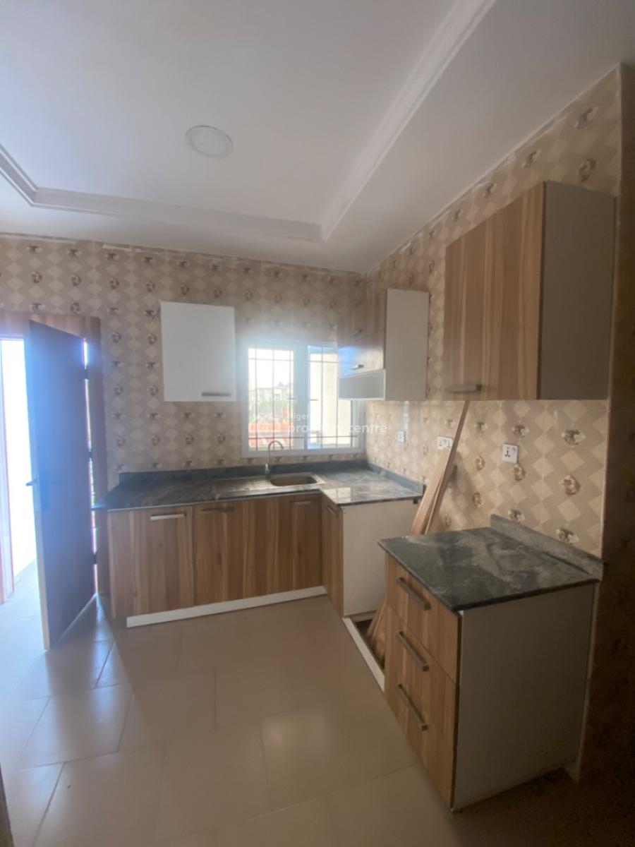 Executive Sweet 2 Bedrooms Luxury Apartment, Ado Badore Ajah, Ajah, Lagos, Flat / Apartment for Rent