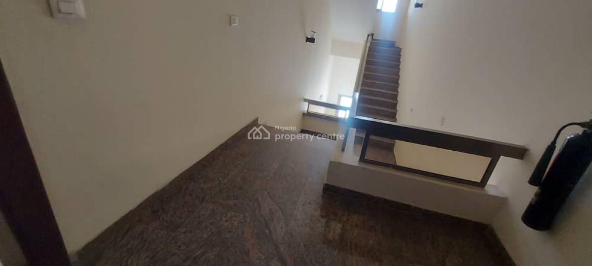 3 Bedroom Flat in a Block of 6 Flats in Old Ikoyi, Old Ikoyi, Ikoyi, Lagos, Flat / Apartment for Sale