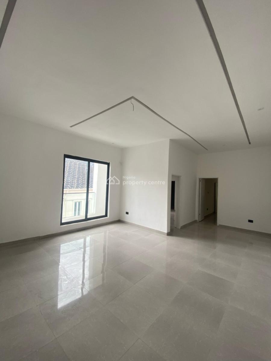 Stunning 1 & 2 Bedroom Apartments with Swimming Pool and Gym, Ologolo, Lekki, Lagos, Flat / Apartment for Sale