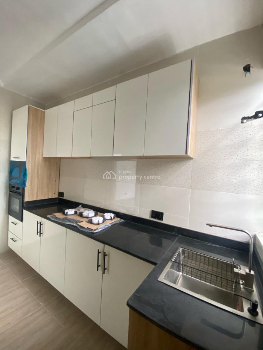 Stunning 1 & 2 Bedroom Apartments with Swimming Pool and Gym, Ologolo, Lekki, Lagos, Flat / Apartment for Sale
