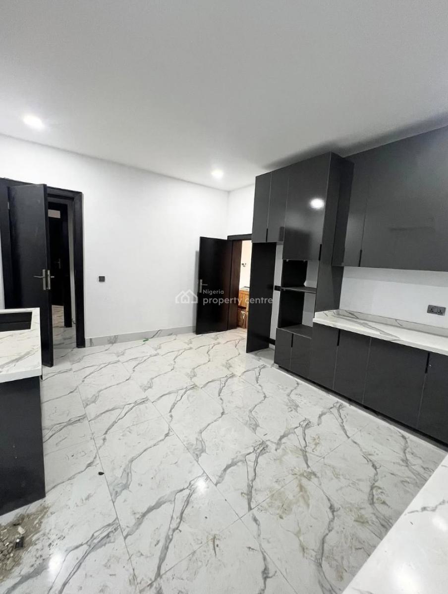 Beautiful 3-bedroom Maisonette with a Bq at Ikoyi, Ikoyi, Lagos, Flat / Apartment for Rent