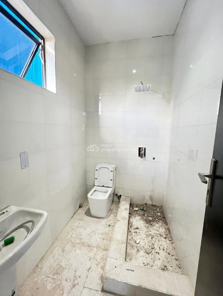 Beautiful 3-bedroom Maisonette with a Bq at Ikoyi, Ikoyi, Lagos, Flat / Apartment for Rent