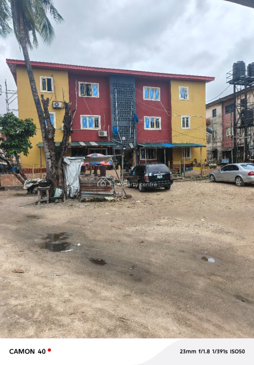 2 Bed Room Flat in Iporin Estate Surulere, Lsdpc Estate Iporin Surulere, Iponri, Surulere, Lagos, Flat / Apartment for Sale