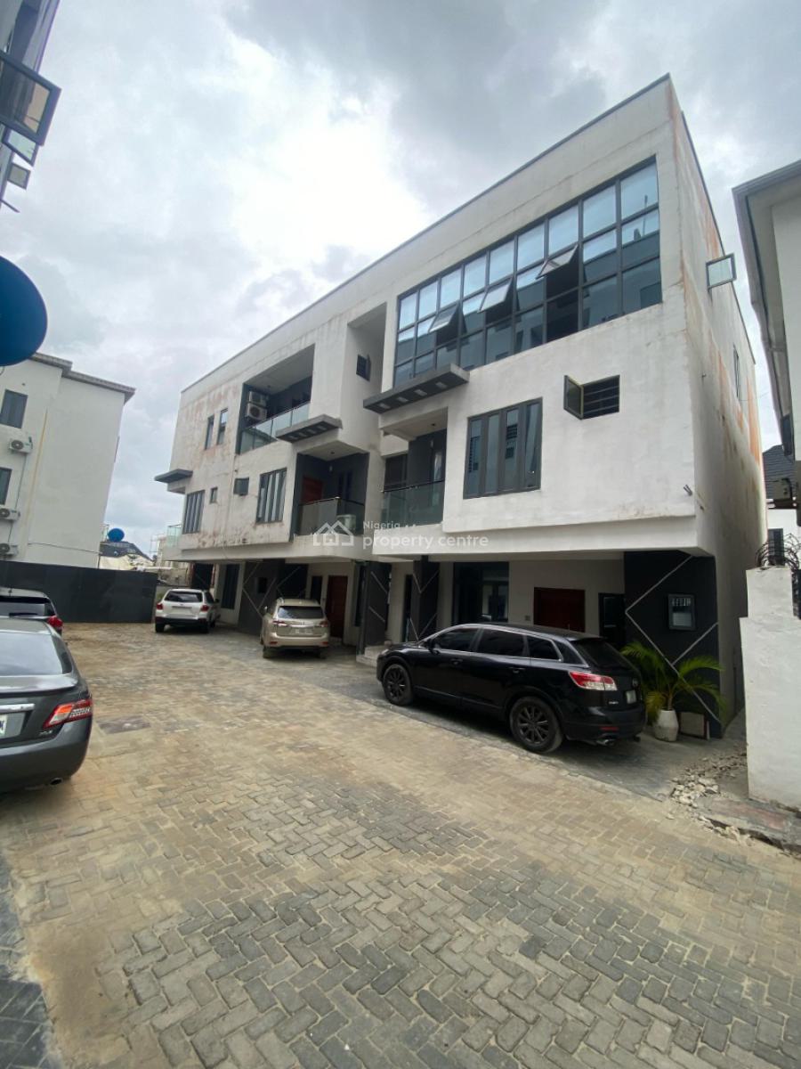 3-bedroom Terraced Duplex with Bq, Ologolo, Lekki, Lagos, Terraced Duplex for Rent