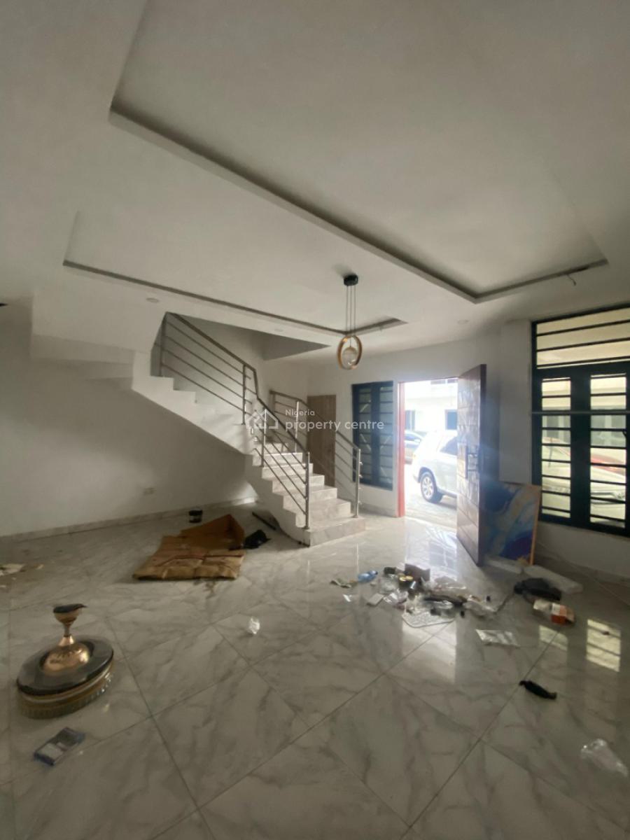 3-bedroom Terraced Duplex with Bq, Ologolo, Lekki, Lagos, Terraced Duplex for Rent