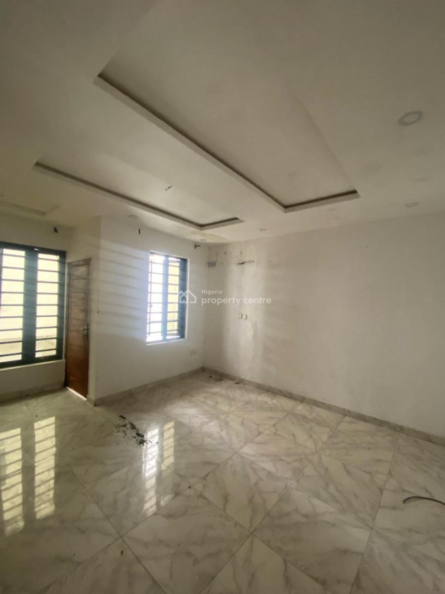 3-bedroom Terraced Duplex with Bq, Ologolo, Lekki, Lagos, Terraced Duplex for Rent