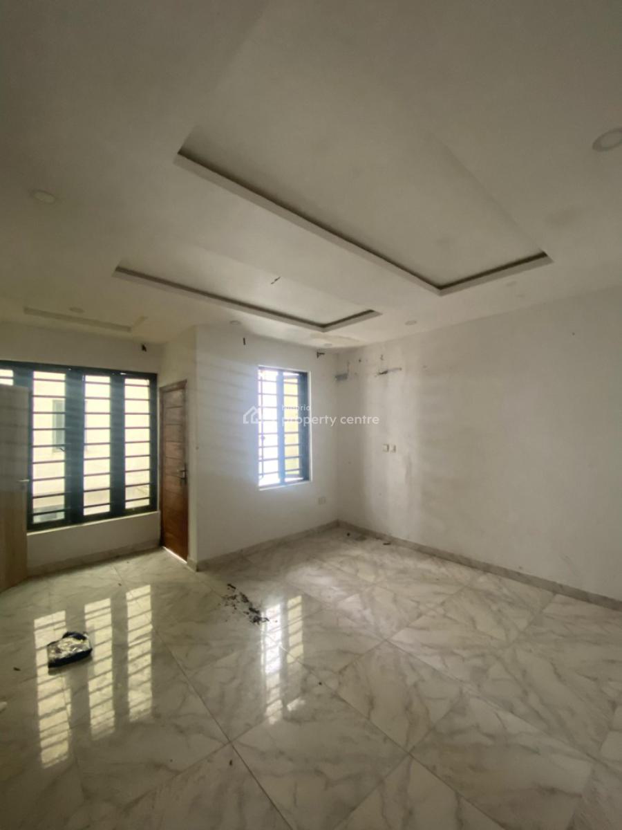 3-bedroom Terraced Duplex with Bq, Ologolo, Lekki, Lagos, Terraced Duplex for Rent