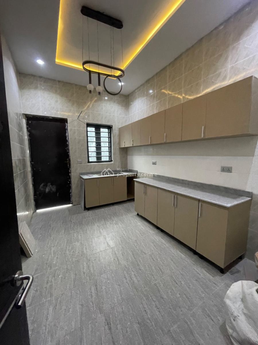 4 Bedroom, Off Admiralty Way, Lekki Phase 1, Lekki, Lagos, Semi-detached Duplex for Rent