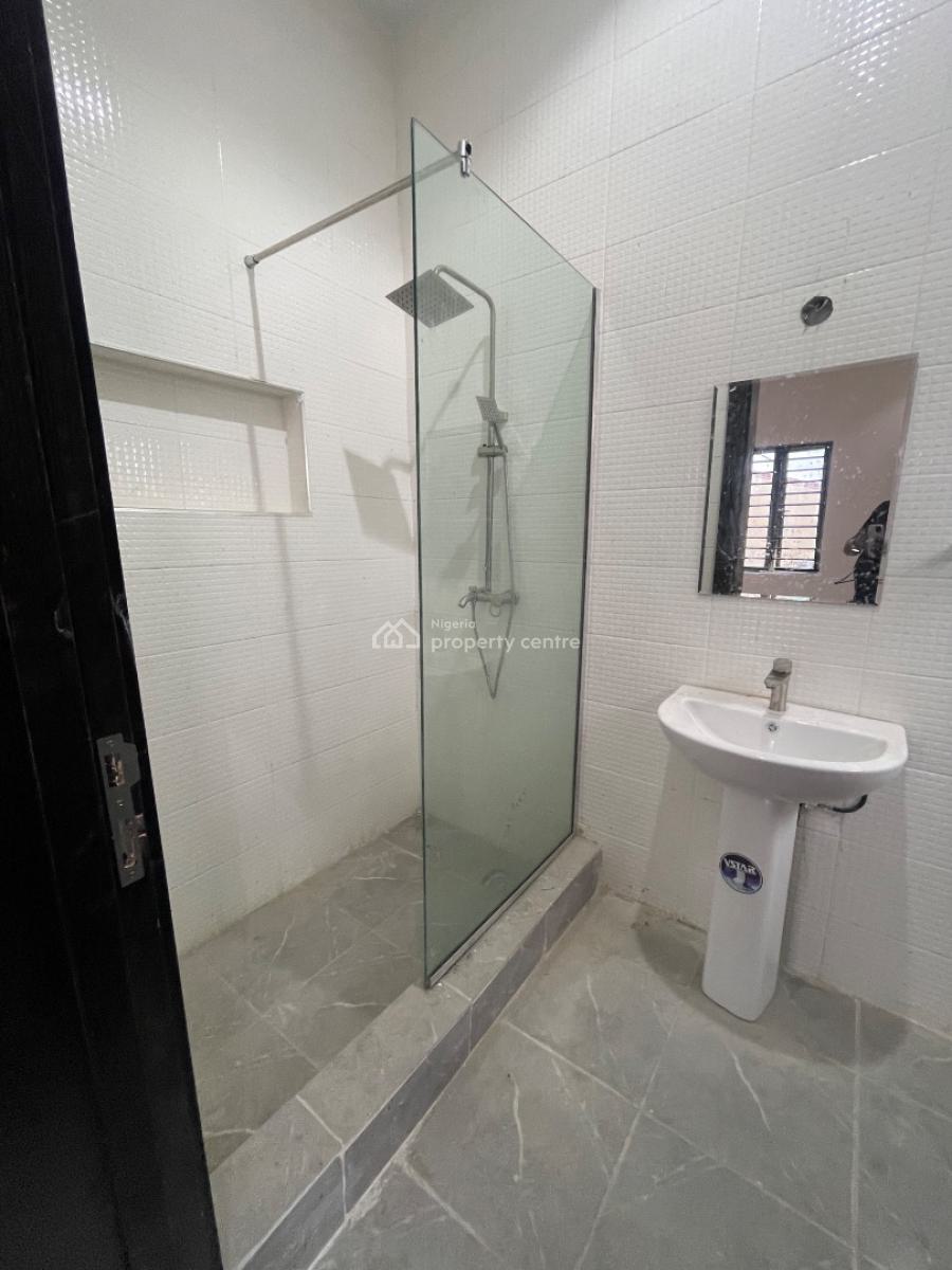 4 Bedroom, Off Admiralty Way, Lekki Phase 1, Lekki, Lagos, Semi-detached Duplex for Rent