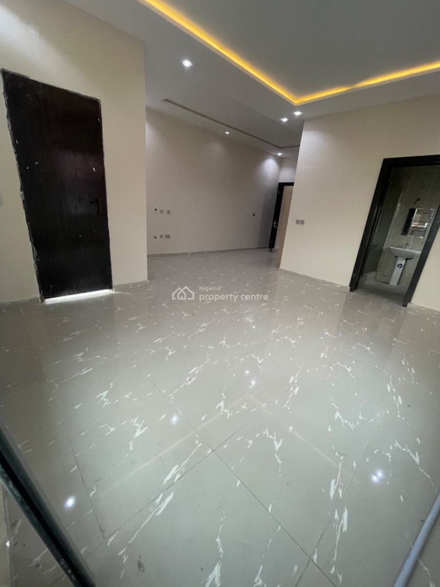 4 Bedroom, Off Admiralty Way, Lekki Phase 1, Lekki, Lagos, Semi-detached Duplex for Rent