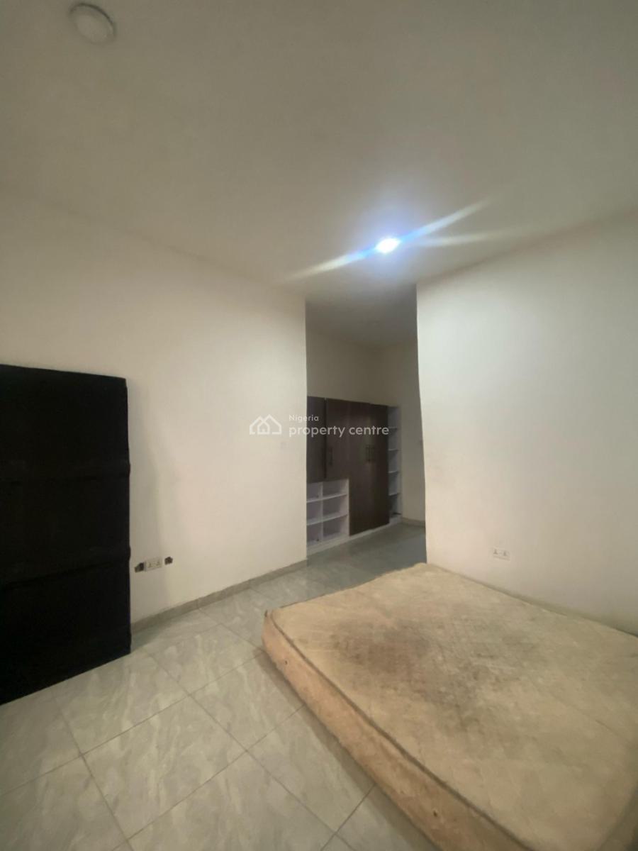 Affordably 1-bedroom Apartment, Ologolo, Lekki, Lagos, Flat / Apartment for Rent