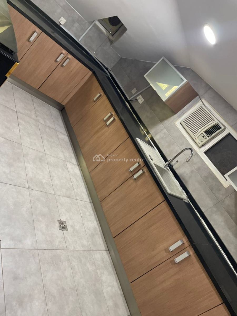 Luxury 3 Bedroom Serviced & Furnished Penthouse,rooftop,elevator,pool, Serene Neighborhood, Jabi, Abuja, Flat / Apartment for Rent