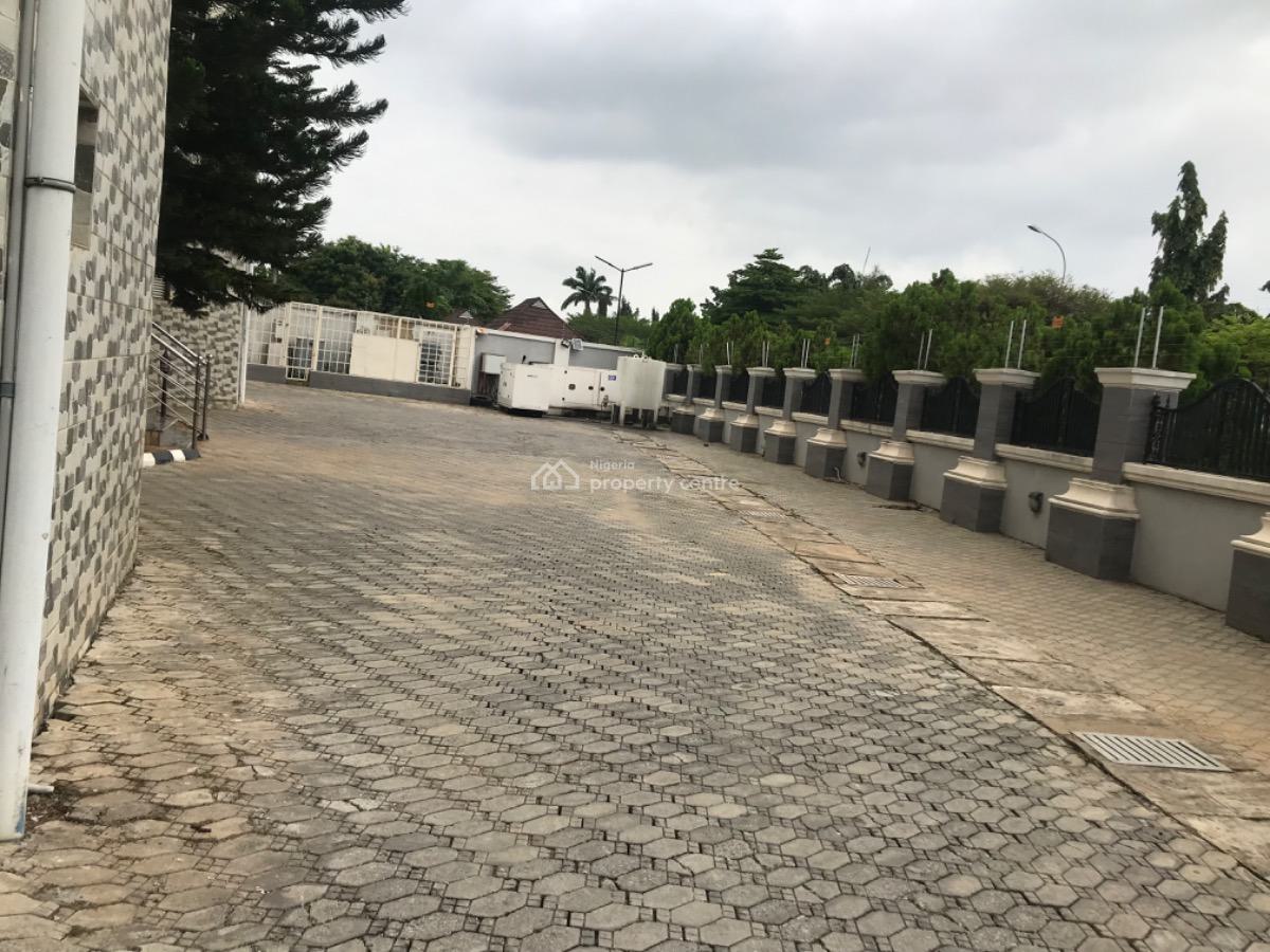 Luxury 3 Bedroom Serviced & Furnished Penthouse,rooftop,elevator,pool, Jabi, Abuja, Flat / Apartment for Rent
