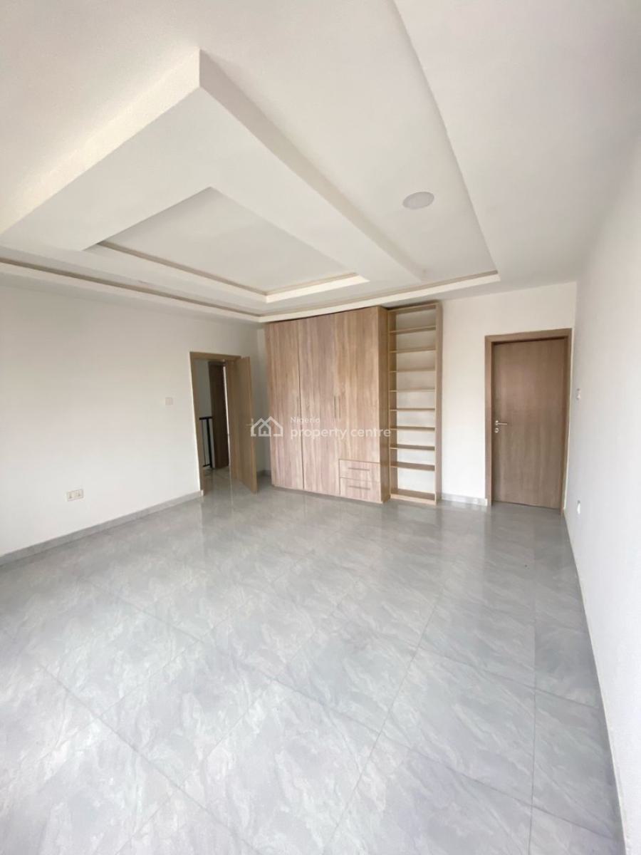 Spacious 4 Terrace Duplex with Bq, Ologolo, Lekki, Lagos, Terraced Duplex for Rent