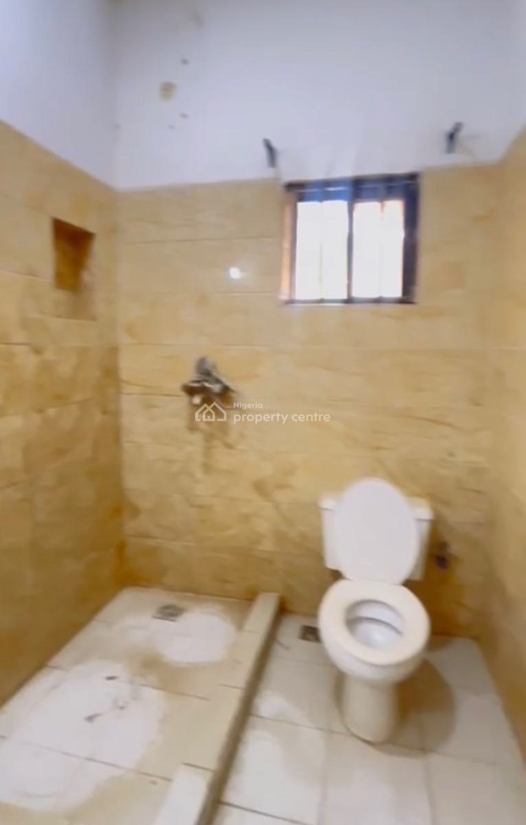 Clean 3 Bedroom Flat , 2nd Floor, Tarred Rd, By Arab, Utako, Abuja, Flat / Apartment for Rent
