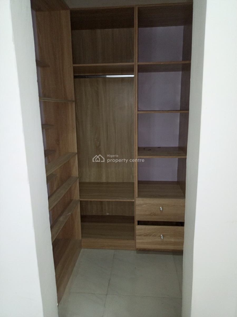 Luxury 2bedroom with Pool 24hours Light Gym Second Floor, Ikate, Lekki, Lagos, Flat / Apartment for Rent