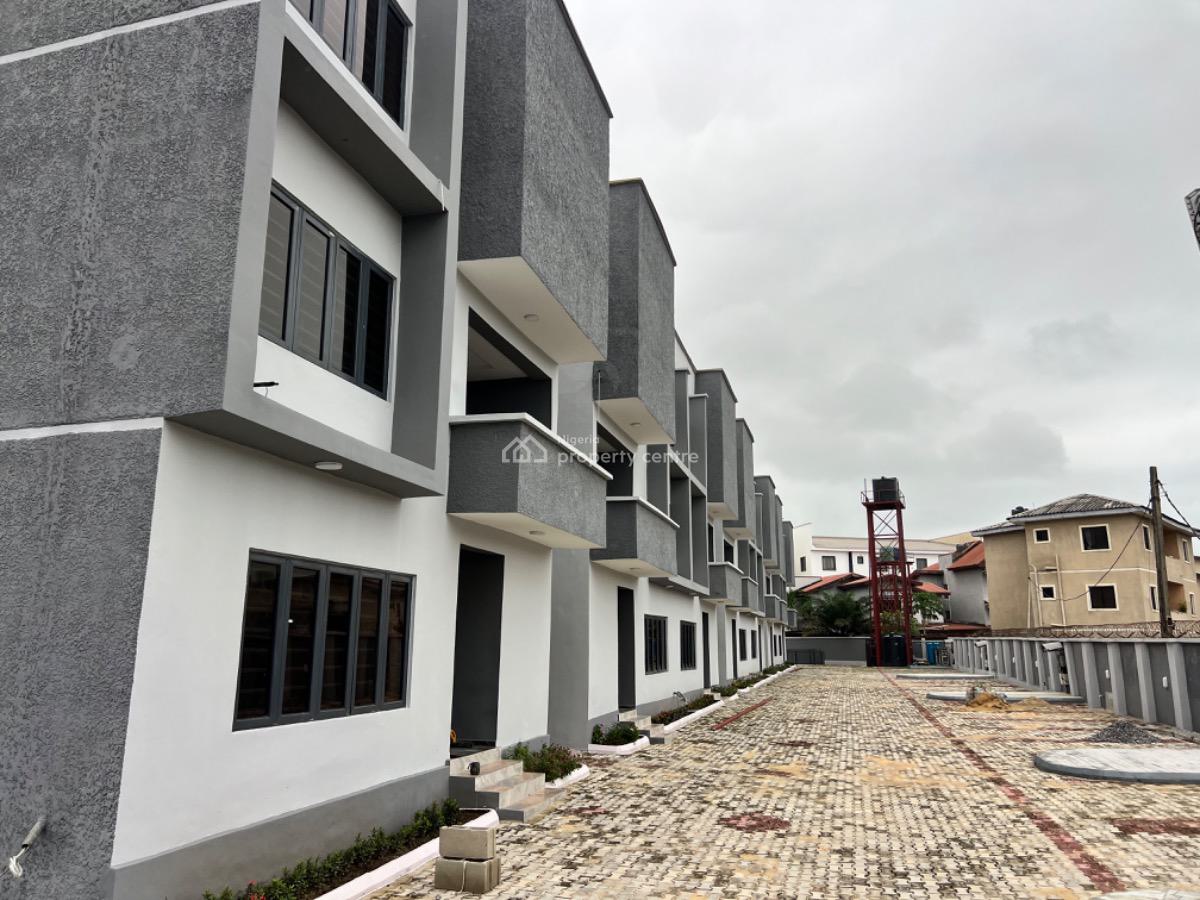 Sharp 4 Bedroom Terrace Duplex, Spg Road, Lekki, Lagos, Terraced Duplex for Sale