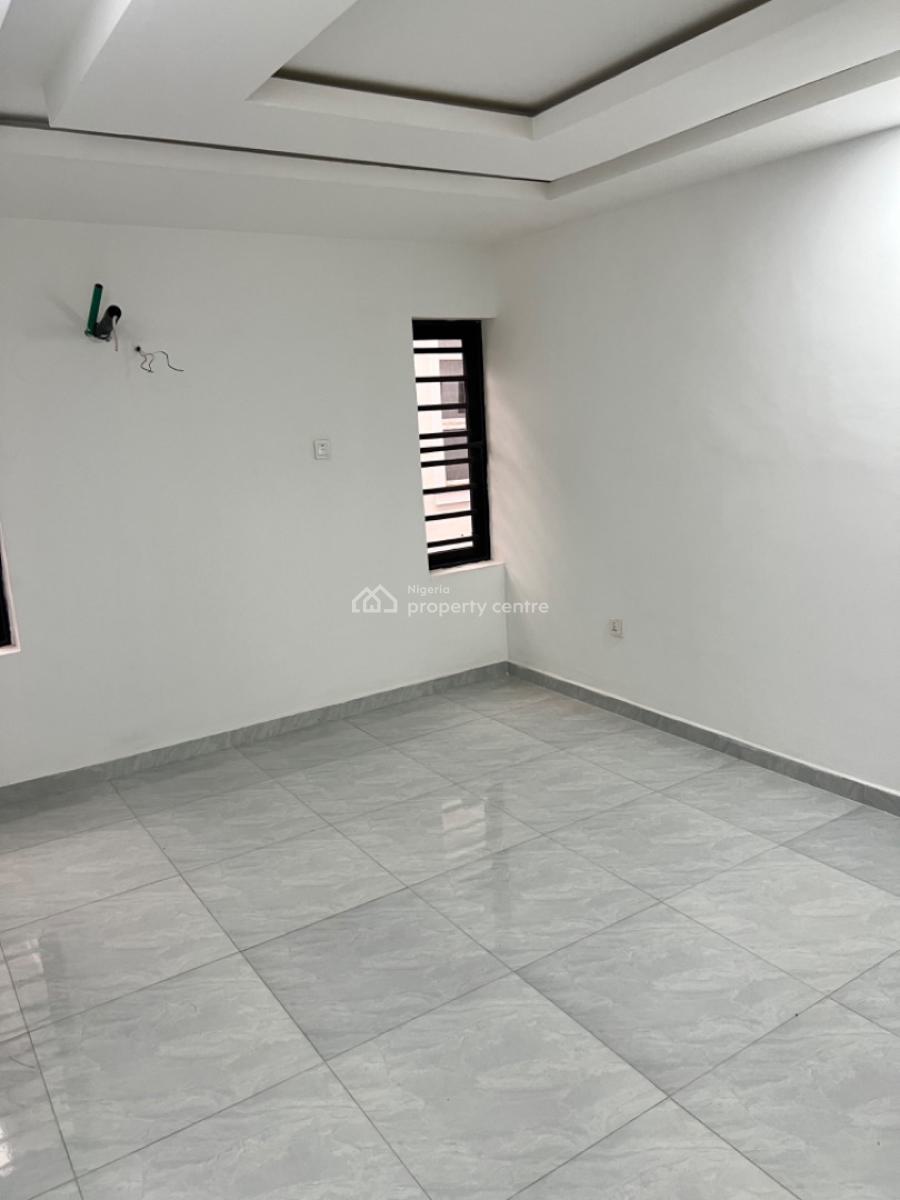 Sharp 4 Bedroom Terrace Duplex, Spg Road, Lekki, Lagos, Terraced Duplex for Sale