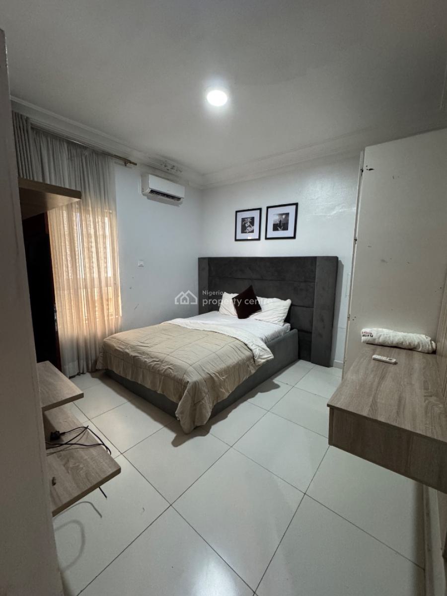 Fully Serviced 2 Bedroom Apartment, Off Admiralty Way, Lekki Phase 1, Lekki, Lagos, Flat / Apartment for Rent