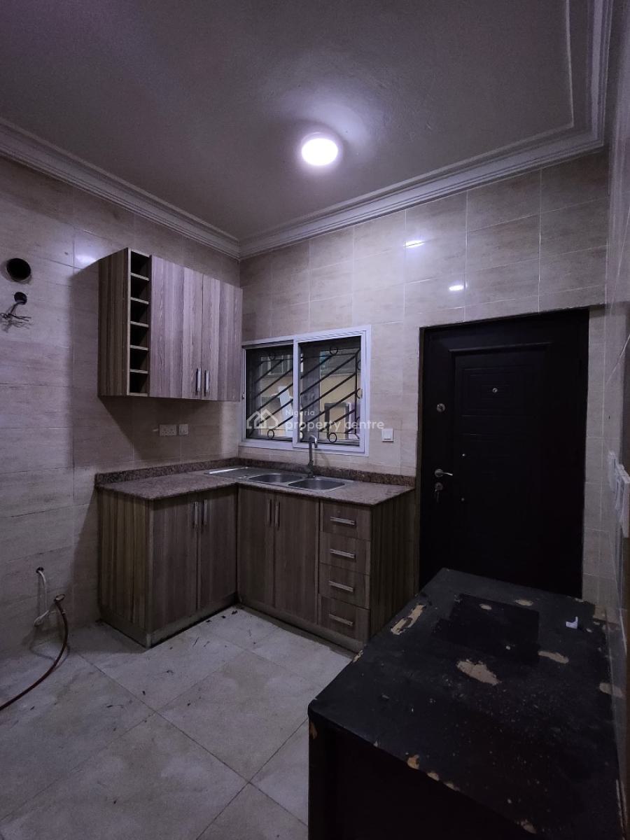 4 Bedroom All Ensuite Tarace Duplex, Osapa, Osapa, Lekki, Lagos, Terraced Duplex for Rent