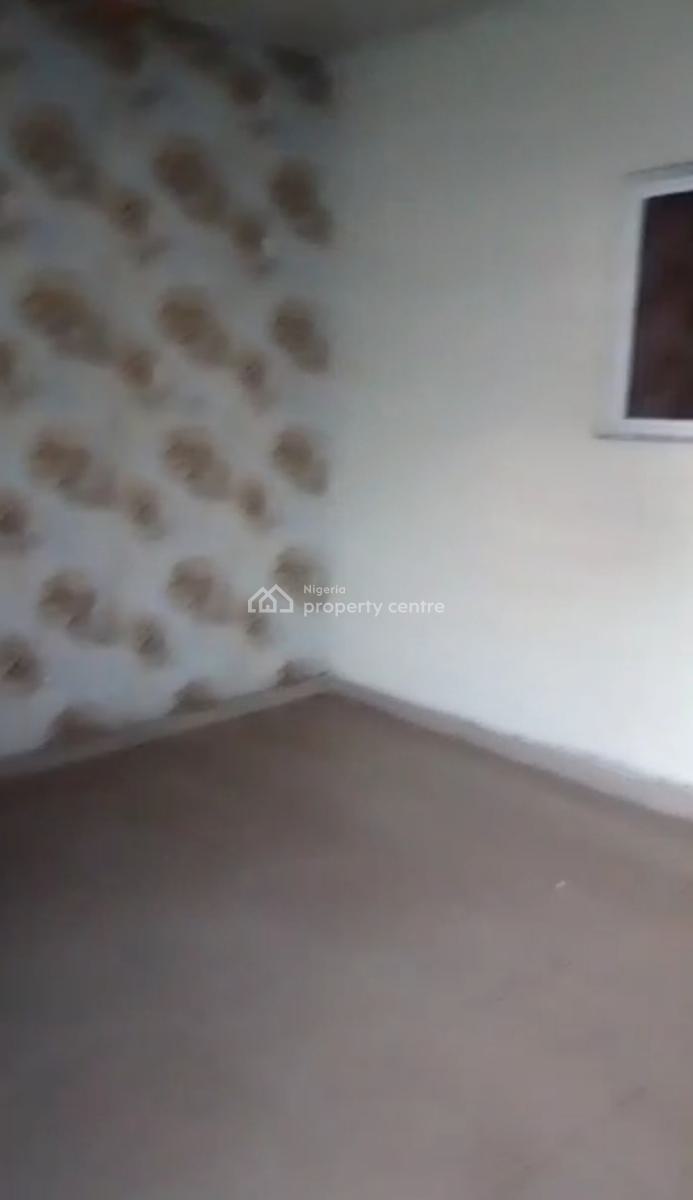 Decent and Spacious 2bed in a Good Location, Ikosi Ketu, Ikosi, Ketu, Lagos, Flat / Apartment for Rent