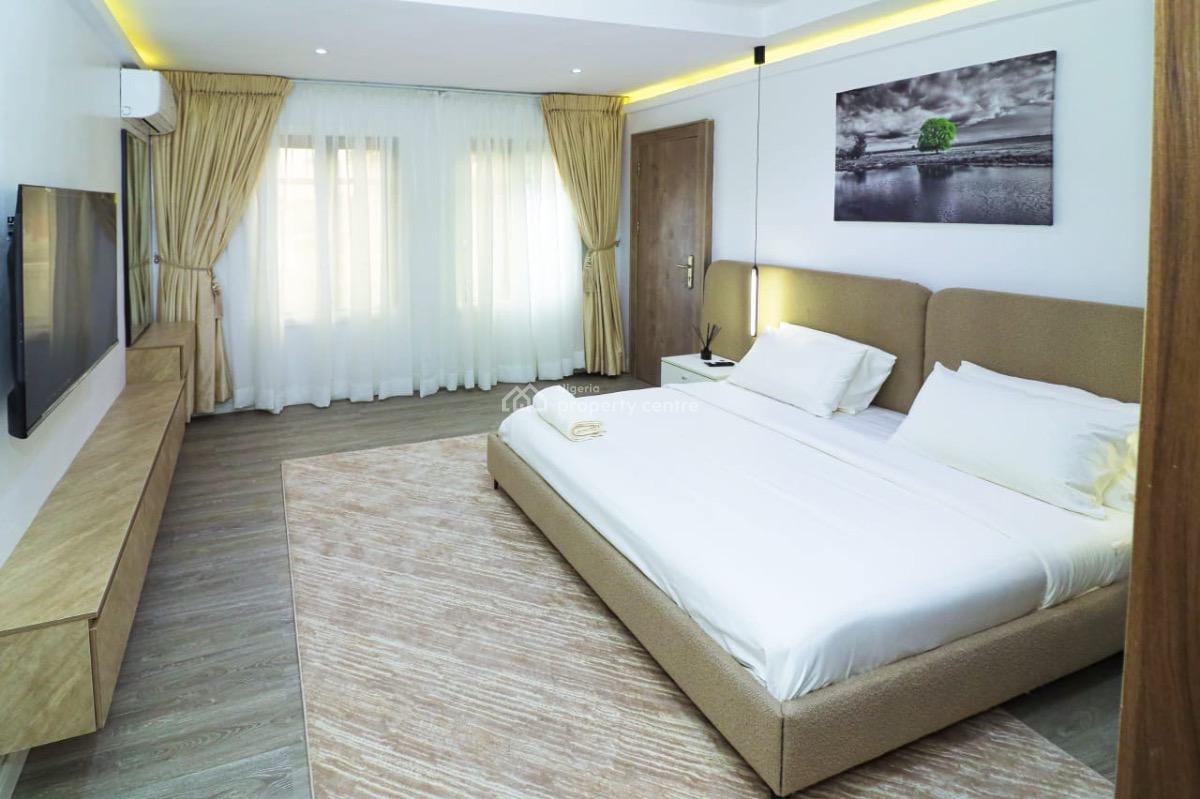 Luxury Smartly Finished 3 Bedroom Apartment, Victoria Island (vi), Lagos, Flat / Apartment Short Let