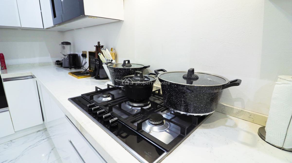 Cozy Luxury 3 Bedroom Apartment, Banana Island, Ikoyi, Lagos, Flat / Apartment Short Let