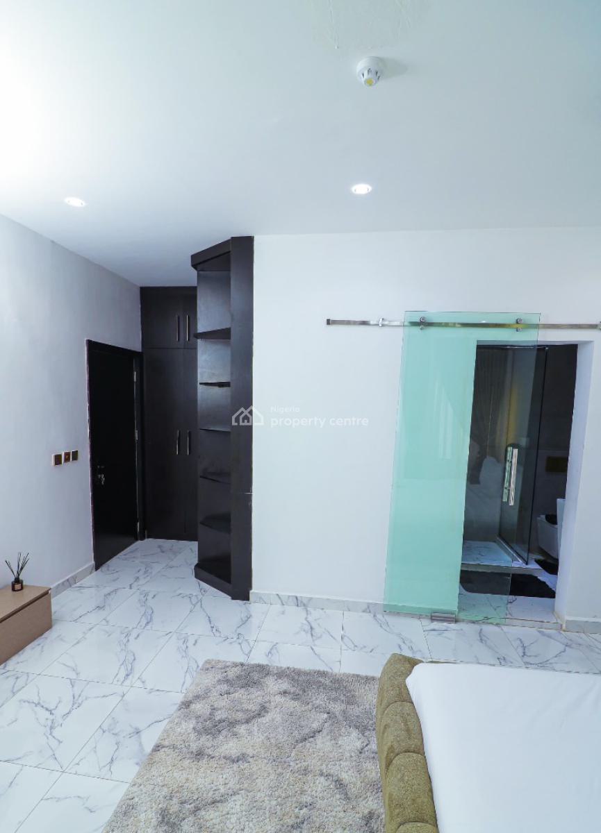 Cozy Luxury 3 Bedroom Apartment, Banana Island, Ikoyi, Lagos, Flat / Apartment Short Let
