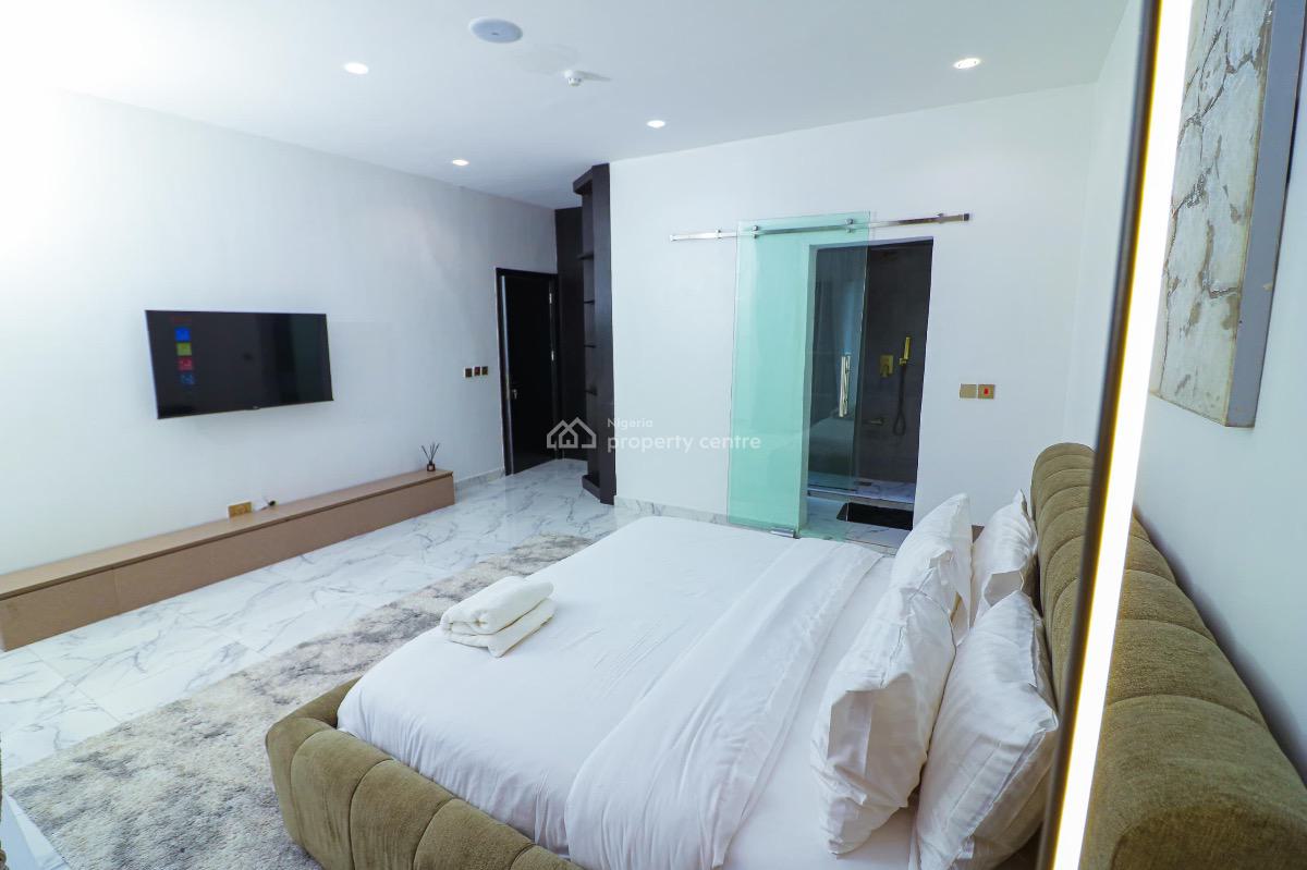 Cozy Luxury 3 Bedroom Apartment, Banana Island, Ikoyi, Lagos, Flat / Apartment Short Let