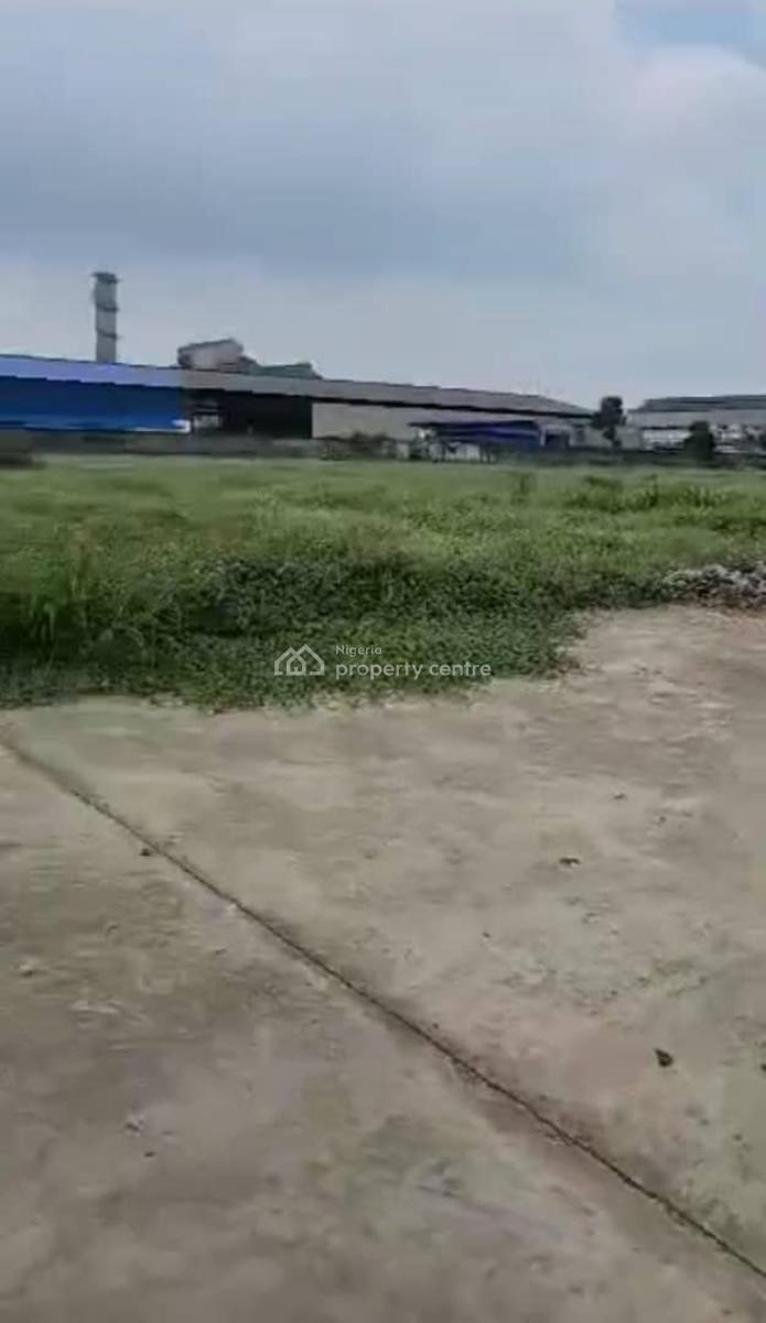 Massive Bareland, Ikeja, Lagos, Mixed-use Land for Sale