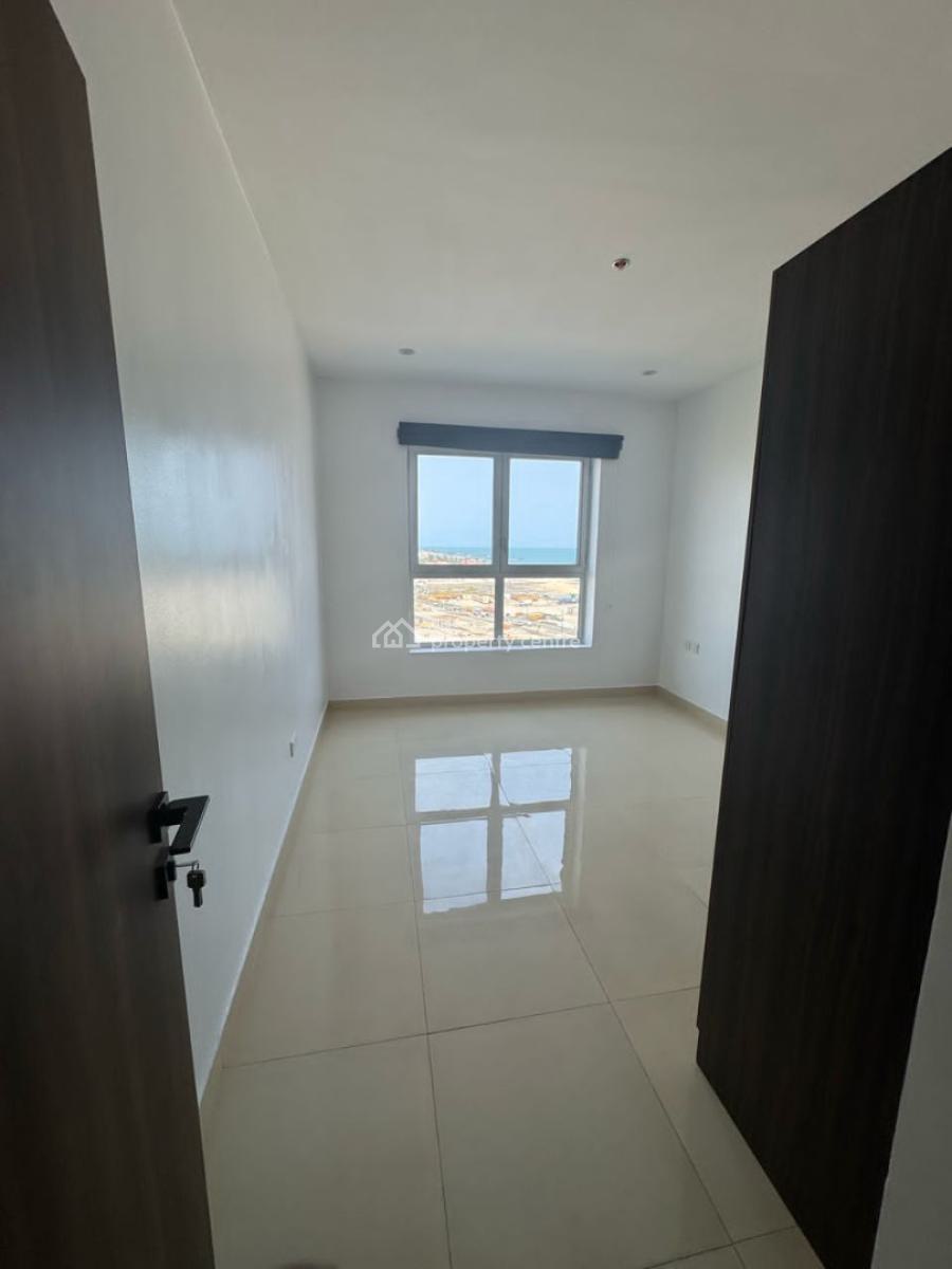 Water Front Ensuit 2 Bed + Bq in a Highrise with Elevator/ Gym/ Pool, Blue. Water Apartments, Lekki Phase 1, Lekki, Lagos, Flat / Apartment for Rent