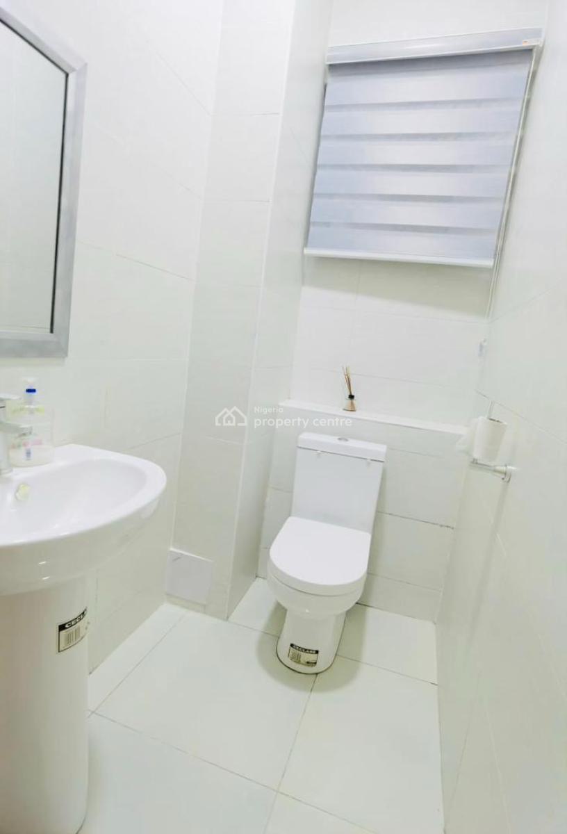 Large and Fully Furnished Flats, Off Polo Club Road, Ikoyi, Lagos, Flat / Apartment for Rent