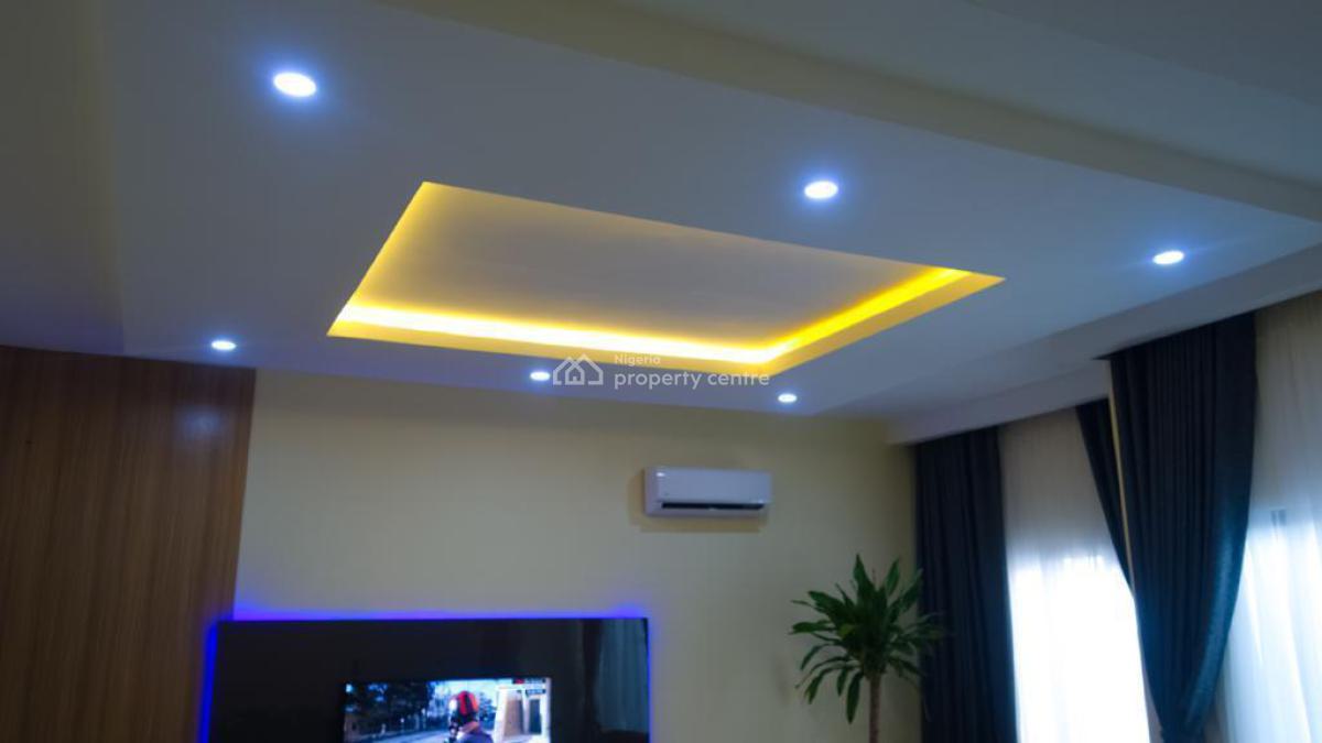 3 Bedroom Apartment on Pent Floor, Lekki, Lagos, Flat / Apartment for Rent