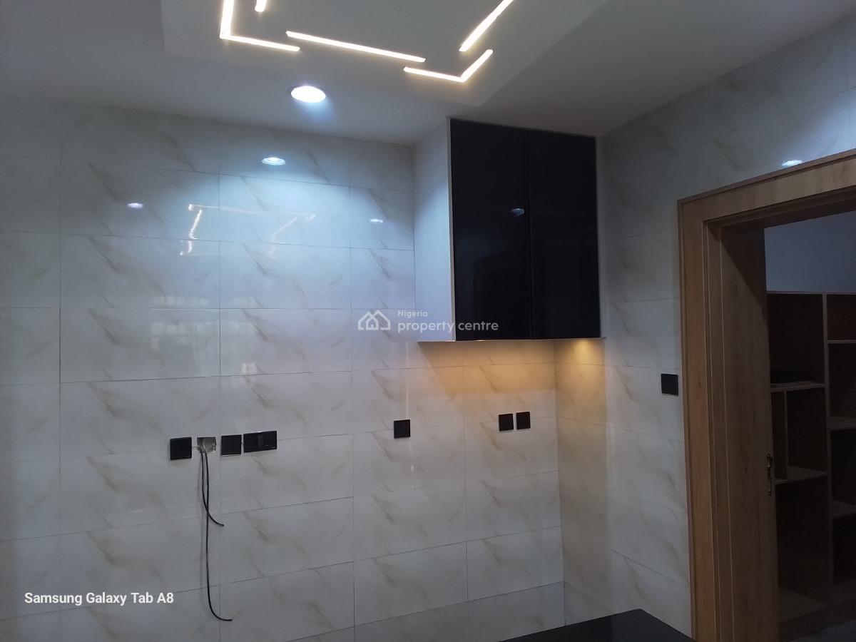 Luxury 3 Bedroom Bungalow with 2 Room Bq, Canaan Estate, Life Camp, Abuja, Detached Bungalow for Rent