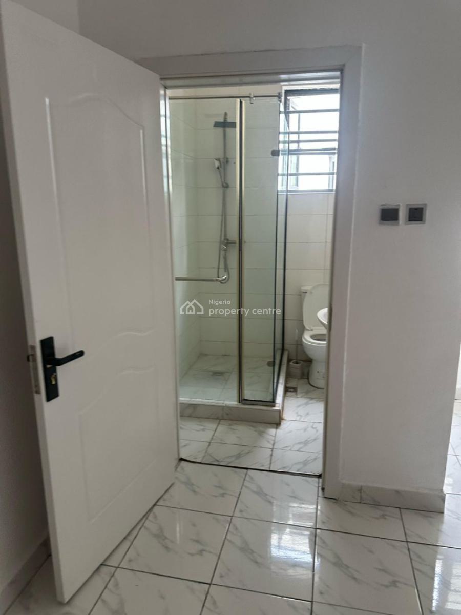 4 Bedroom Terrace with Facilities, Ikota Villa Estate, Ikota, Lekki, Lagos, Terraced Duplex for Sale