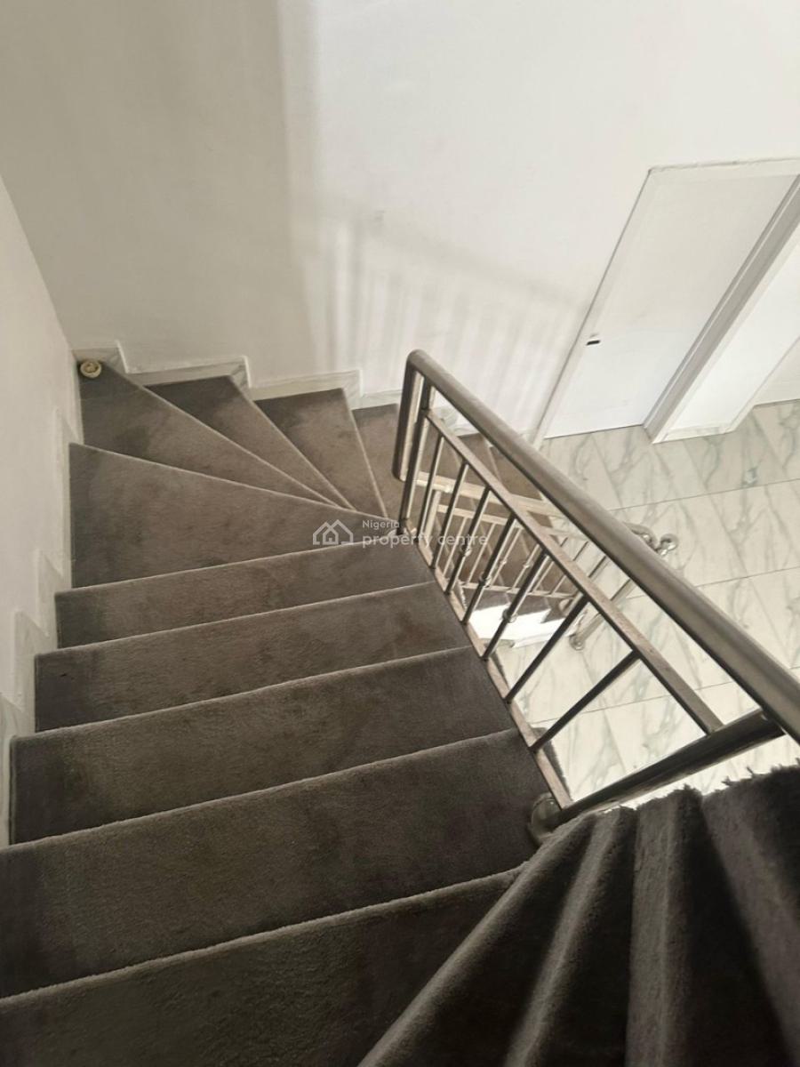 4 Bedroom Terrace with Facilities, Ikota Villa Estate, Ikota, Lekki, Lagos, Terraced Duplex for Sale