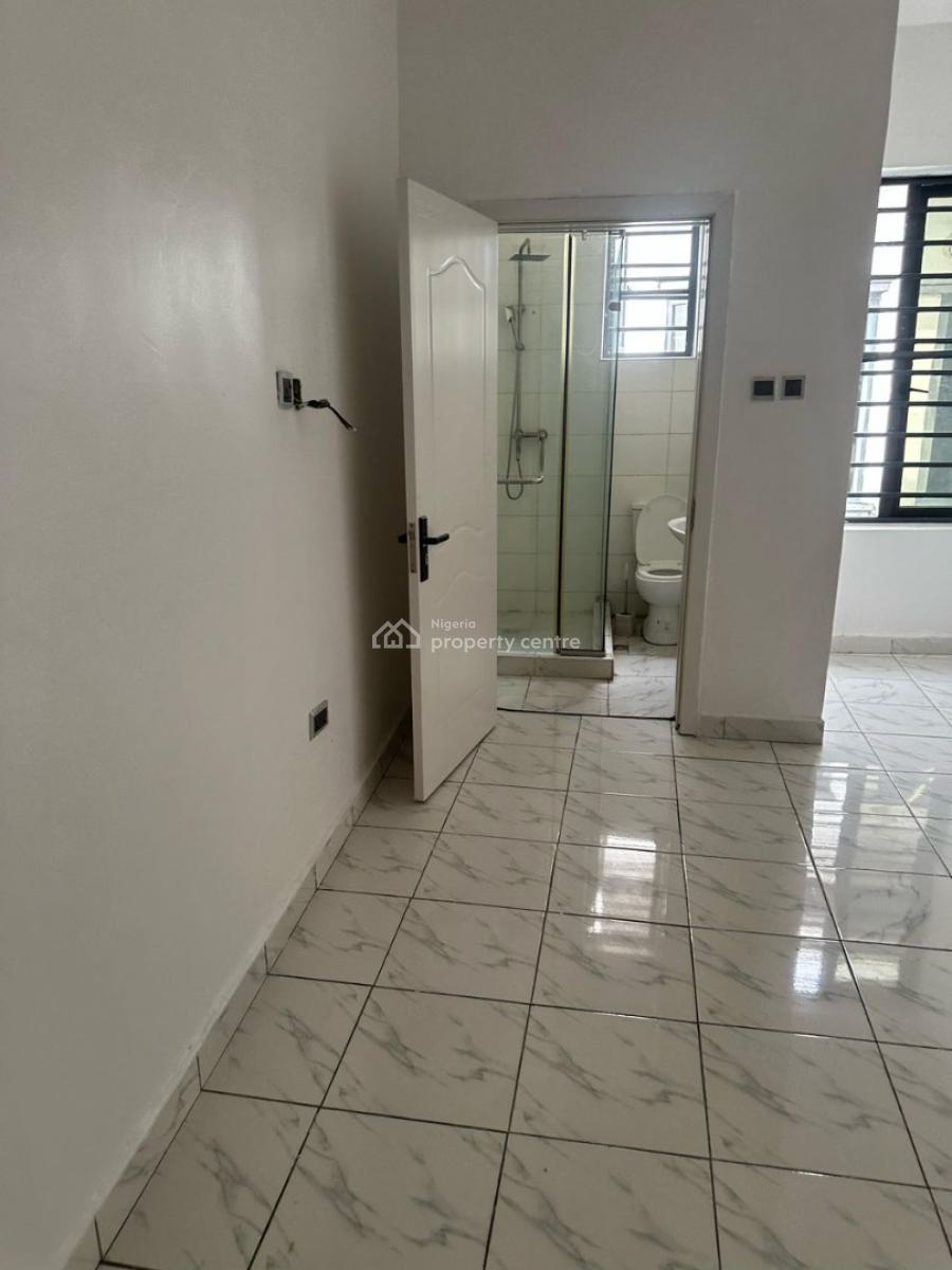 4 Bedroom Terrace with Facilities, Ikota Villa Estate, Ikota, Lekki, Lagos, Terraced Duplex for Sale