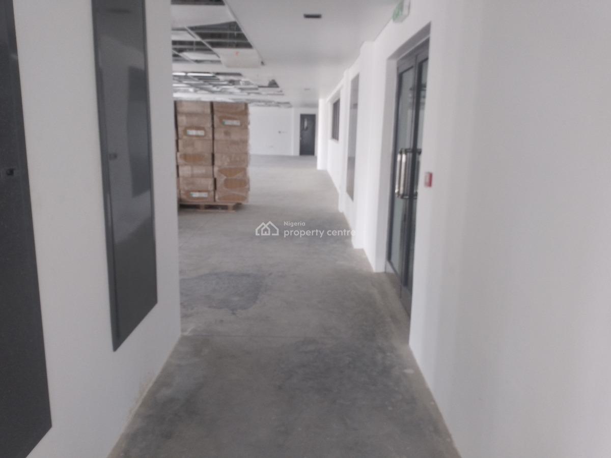 Fully Serviced 1,000 and 1,200 Open Plan Office Space, Mobolaji Bank Anthony Way, Ikeja, Lagos, Office Space for Rent