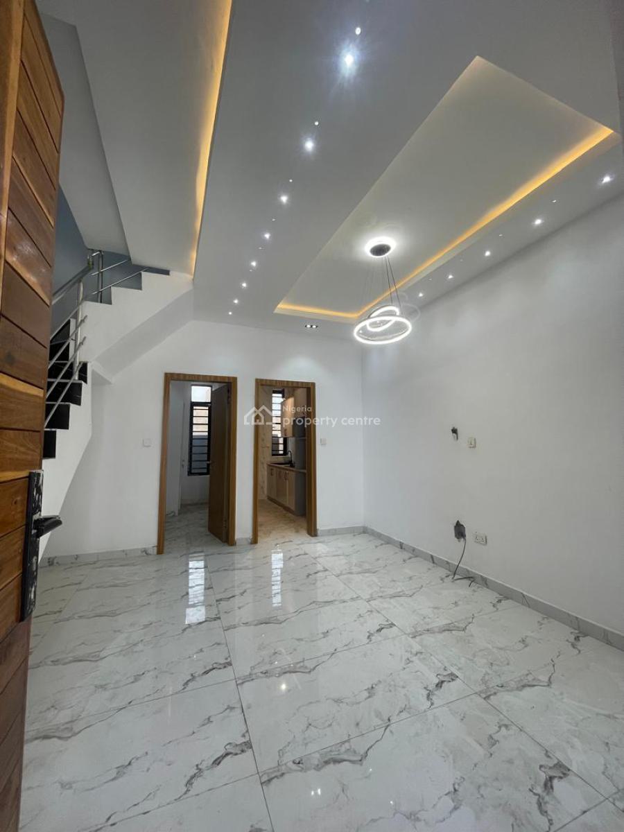 Luxury 3 Bedroom Terrace Duplex, Ikota Villa Estate, Lekki, Lagos, Flat / Apartment for Rent