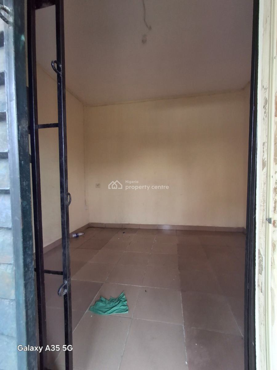 Shop in a Mall Facing Expressway at Sangotedo Ajah Lekki, Sangotedo, Ajah, Lagos, Plaza / Complex / Mall for Rent