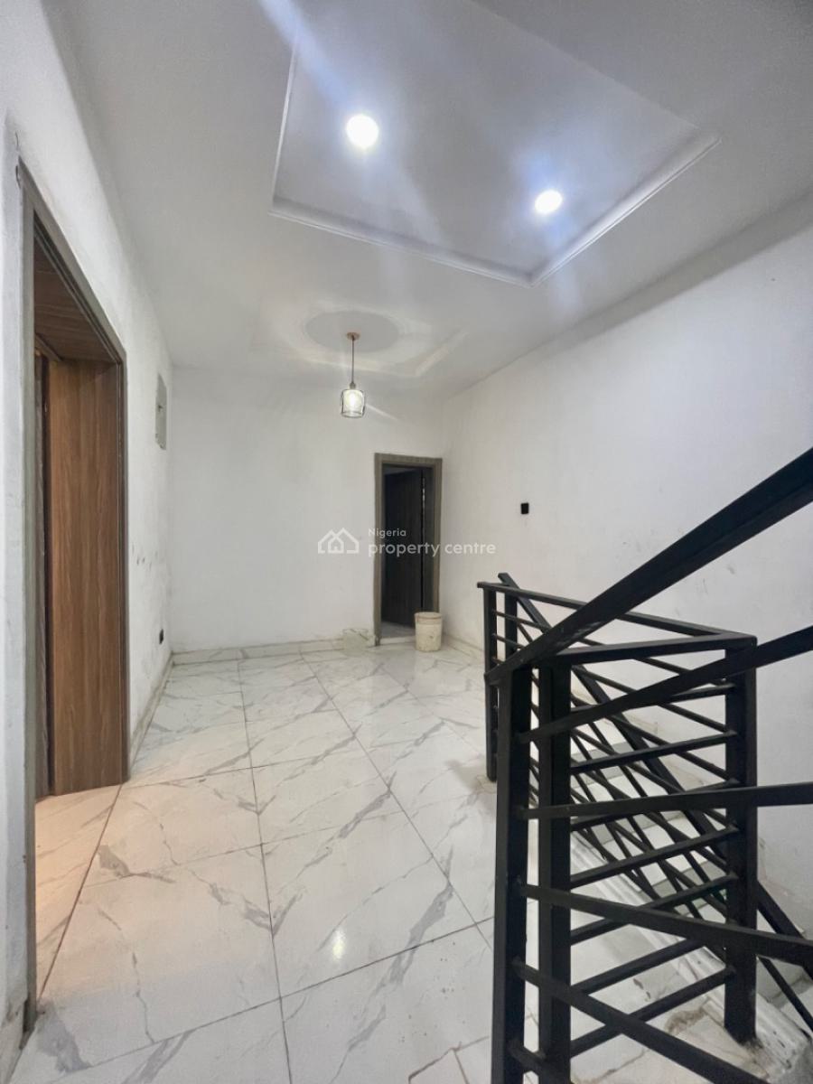 Brand New 3 Bedroom Duplex with Bq, Yaba Staff Quarters, Yaba, Lagos, Terraced Duplex for Sale