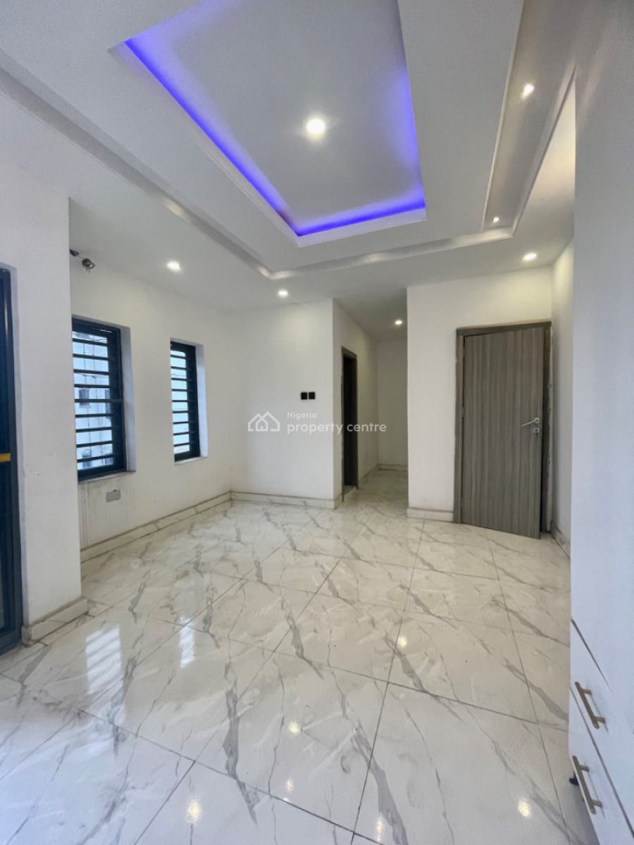 Brand New 3 Bedroom Duplex with Bq, Yaba Staff Quarters, Yaba, Lagos, Terraced Duplex for Sale