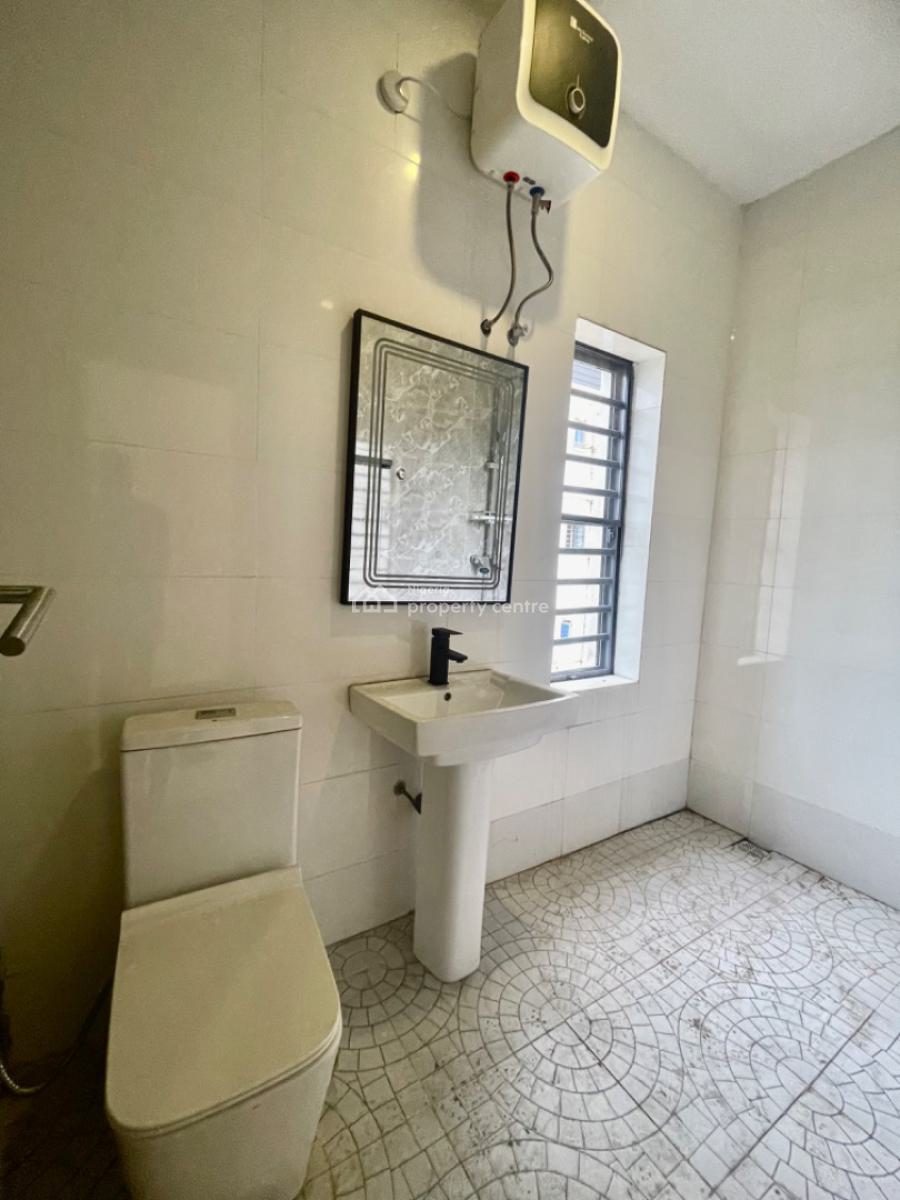 Brand New 3 Bedroom Duplex with Bq, Yaba Staff Quarters, Yaba, Lagos, Terraced Duplex for Sale
