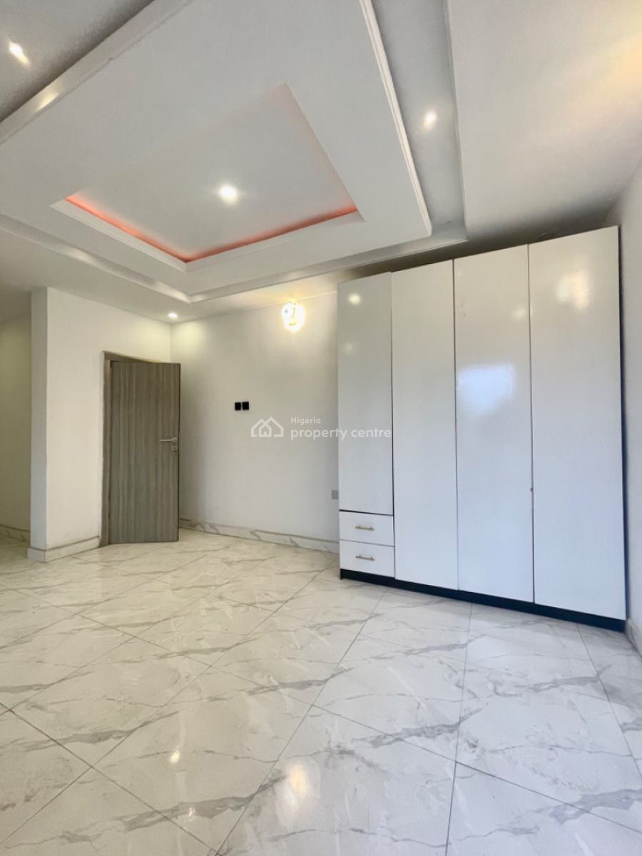 Brand New 3 Bedroom Duplex with Bq, Yaba Staff Quarters, Yaba, Lagos, Terraced Duplex for Sale