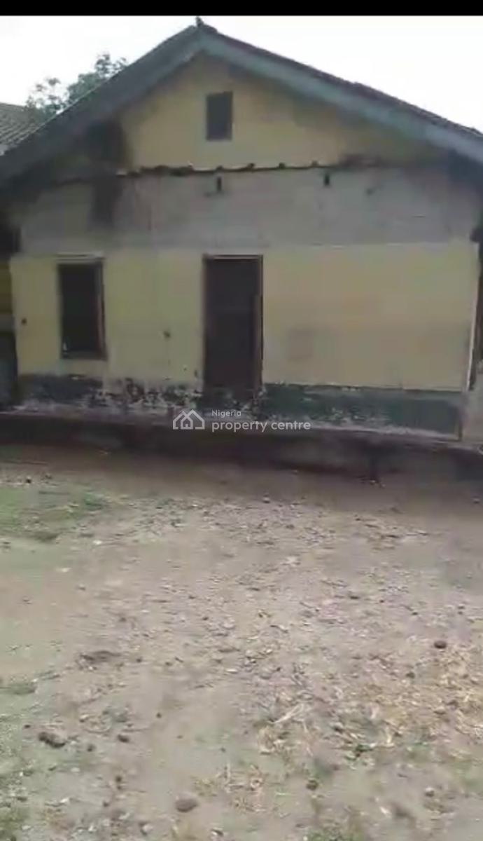 a Standard, Executive Land, Off Herbert Macaulay Road, Yaba, Lagos, Mixed-use Land for Rent