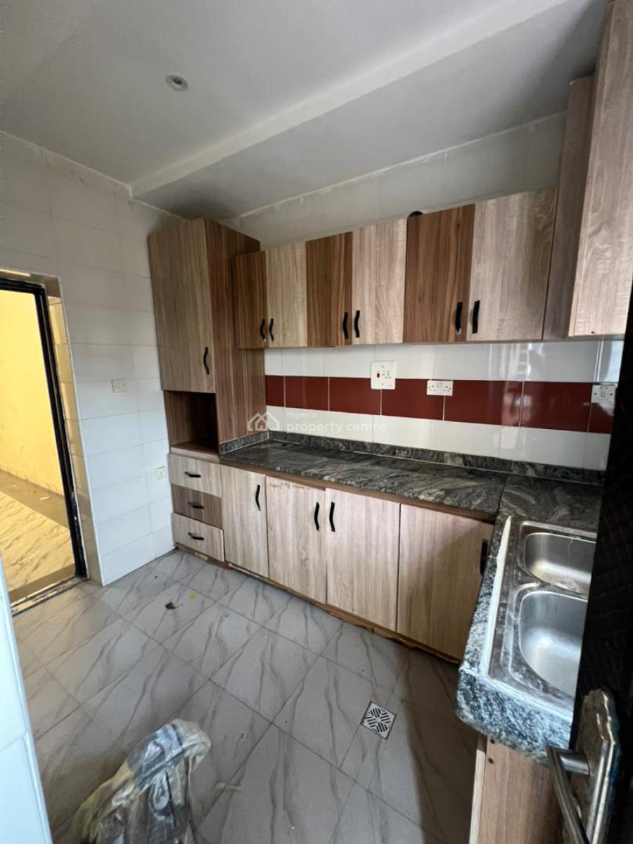 Newly Renovated 2bedroom Flat Apartment, Owode, Ajah, Lagos, Flat / Apartment for Rent