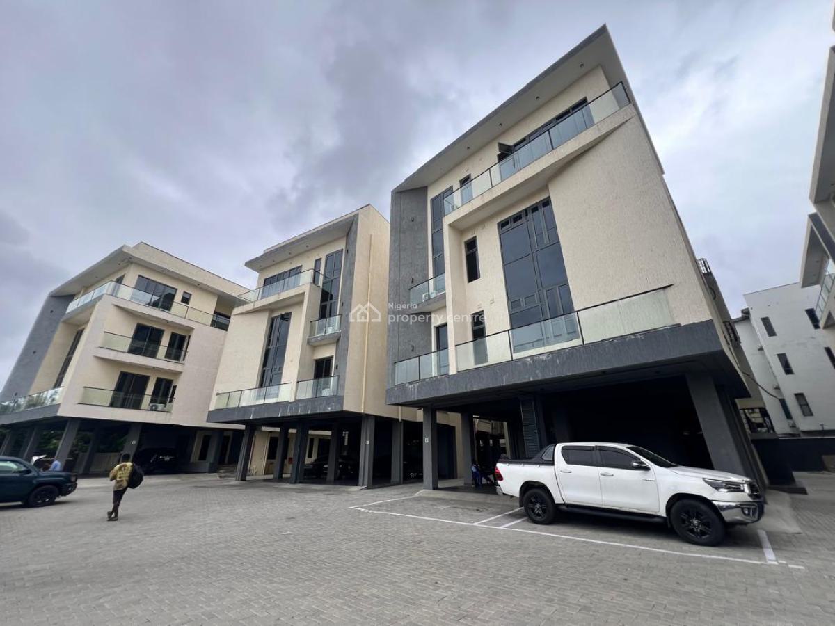 2 Bedroom Apartment with a Room Boys Quarters, Lekki Phase 1, Lekki, Lagos, Flat / Apartment for Sale