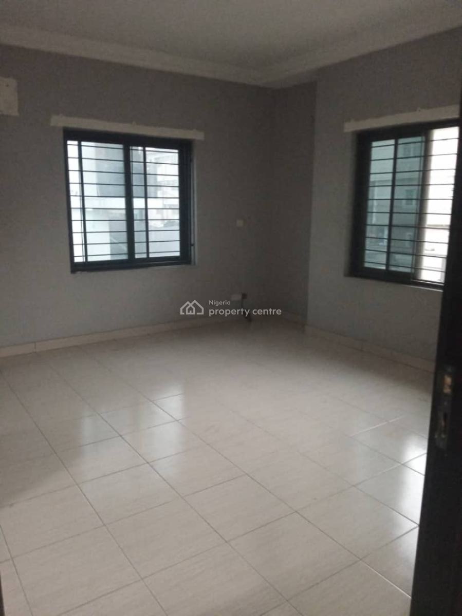Self Serviced 3 Bedroom Apartment in an Access Coded Estate, Osapa, Lekki, Lagos, House for Rent